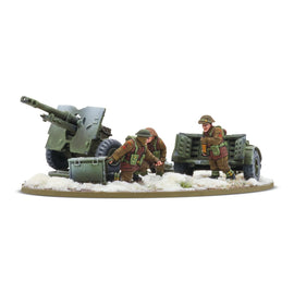 25-Pdr Light Howitzer with British Infantry (Winter) Crew - Bolt Action - Warlord Games
