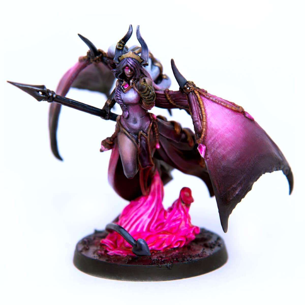 Night-Temple Priestess - Eldfall Chronicles
